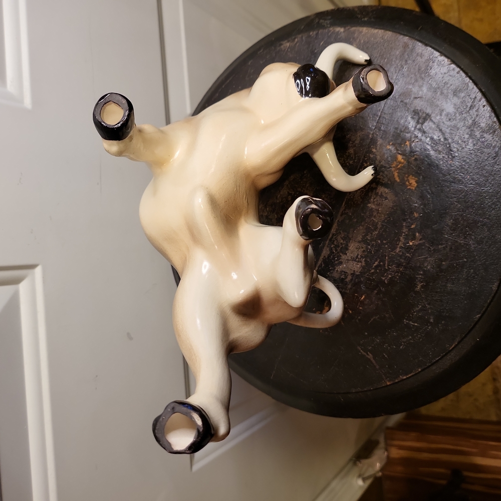 Mid Century Modern Pair of Ceramic Bulls Black and Brown - Picture 13 of 16